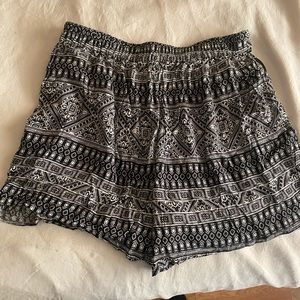🖤new pattern shorts🖤